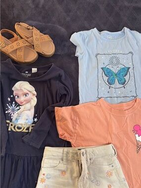 Girl clothes bundle size 6